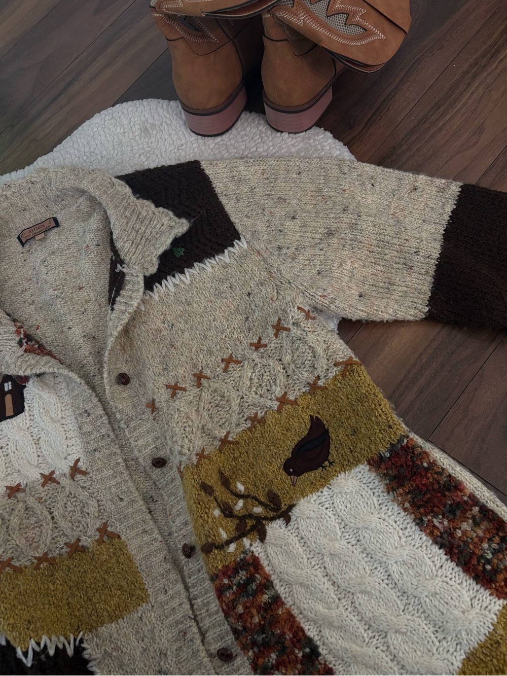 🤎VINTAGE PATCHWORK CARDIGAN - Picture 5 of 6